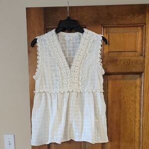Sleeveless Lace Trim Top